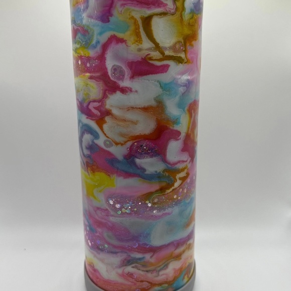 Pretty in Pink Tumbler - Picture 2 of 5